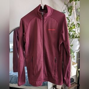 Patagonia maroon full zip microfleece sweater medium